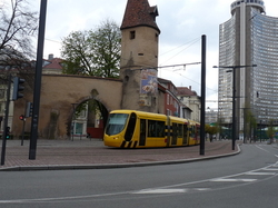 Porte de MULHOUSE Tour de l'Europe TRAM